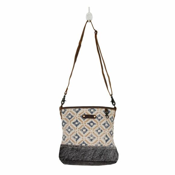 Myra Bag Handmade Everlasting Shoulder Bag Upcycled Canvas & Cowhide Leather - Picture 3 of 5